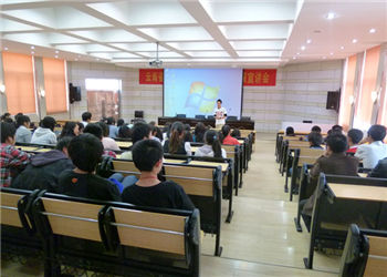 云南工艺美术学校2019年三年制中专招生简章(图1) 云南工艺美术学校2019年三年制中专招生简章