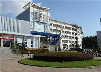 云南商务信息工程学校2018年三年制招生设置(图1) 云南商务信息工程学校2018年三年制招生设置