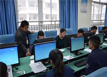 曲靖工商职业技术学校2019年春季招生简章