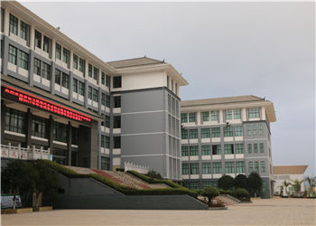 曲靖市技工学校2018年春季秋季招生专业(图1) 曲靖市技工学校2018年春季秋季招生专业