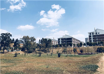 云南南方青年进修学院2018年四年制大专最新招生信息(图1) 云南南方青年进修学院2018年四年制大专最新招生信息