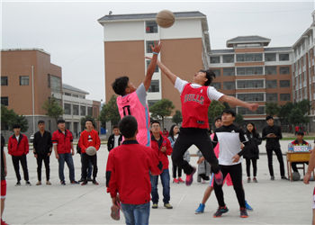 云南工业技师学校2019年中专特色招生专业(图1) 云南工业技师学校2019年中专特色招生专业