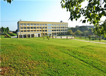 云南农业职业技术学院2018年五年制普通专科招生电话(图1) 云南农业职业技术学院2018年五年制普通专科招生电话