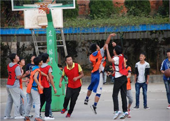 云南工业技师学院2018年五年制报名网站(图1) 云南工业技师学院2018年五年制报名网站