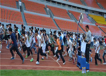 曲靖工商技术学校2018年五年制高职报名网站(图1) 曲靖工商技术学校2018年五年制高职报名网站