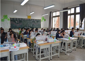 云南财经职业学院2019年五年一贯制大专报名须知(图1) 云南财经职业学院2019年五年一贯制大专报名须知