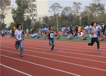 曲靖应用技术学校2020年招生指南(图1) 曲靖应用技术学校2020年招生指南