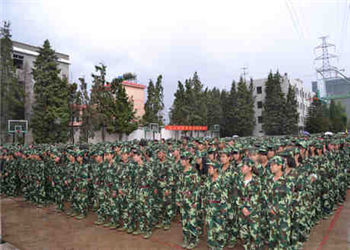 昆明卫生职业学院2019年三年制中专录取分数线