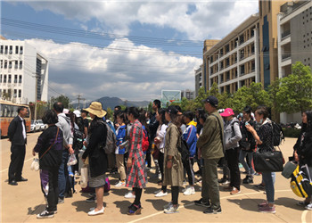 云南职业工贸职业技术学院2019年五年制招生报名时间(图1) 云南职业工贸职业技术学院2019年五年制招生报名时间