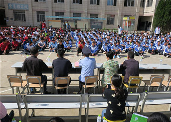 昆明交通学校2019年报名网(图1) 昆明交通学校2019年报名网