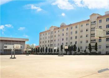 昆明市云南中医药中等专业学校2020年普通中专招生须知