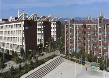 云南杨林商务职业学院2020年三年制中专新生报名须知