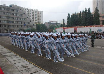 云南技师工业学院2020年春季招生简章(图1) 云南技师工业学院2020年春季招生简章