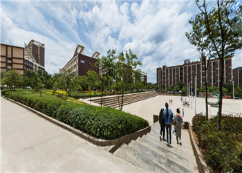 昆明市卫生学校2021年初中起点报名需交(图1) 昆明市卫生学校2021年初中起点报名需交