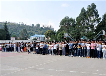 云南经贸外事学院2021年普通中专报名手续(图1) 云南经贸外事学院2021年普通中专报名手续