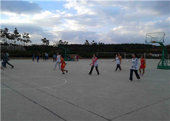 云南商务职业学院2022年有中专吗(图1) 云南商务职业学院2022年有中专吗(图1)