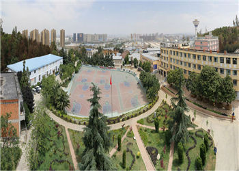 云南省林业高级技工学校2022年具体开学时间(图1) 云南省林业高级技工学校2022年具体开学时间(图1)