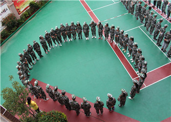 曲靖长兴职业学校2022年招生报考指南(图1)