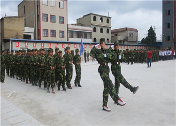 昆明市交通技工学校2022年专业有哪些科目(图1)