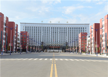 曲靖市麒麟职业技术学校2022年五年制大专沿江新校区(图1) 曲靖市麒麟职业技术学校2022年五年制大专沿江新校区(图1)