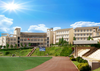 云南新兴职业学校2023年三年制中专招生计划(图1)