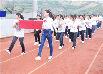 云南三鑫职业学院2023年全日制中专有什么要求(图1) 云南三鑫职业学院2023年全日制中专有什么要求(图1)