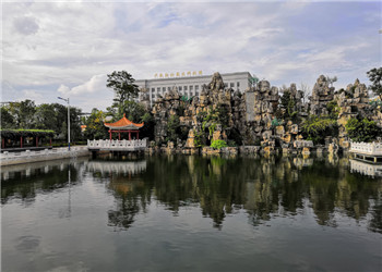 曲靖职业技术学校2023年中专有什么专业(图1) 曲靖职业技术学校2023年中专有什么专业(图1)