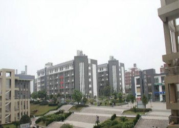 云南城市建设职业学院2023年五年制高职最新消息(图1) 云南城市建设职业学院2023年五年制高职最新消息(图1)