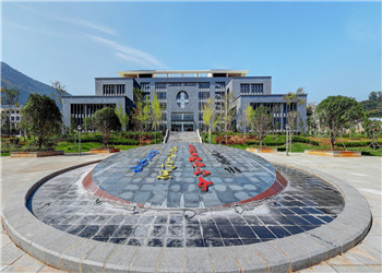 云南水利水电学院2023年五年一贯制大专报考要求(图1) 云南水利水电学院2023年五年一贯制大专报考要求(图1)