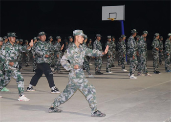 云南锡业学院2023年五年制大专招生电话(图1) 云南锡业学院2023年五年制大专招生电话(图1)