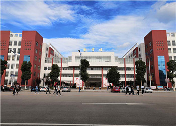 曲靖护理学校2024年三年制中专报名流程 曲靖护理学校2024年三年制中专报名流程