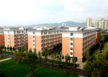 云南工业技师学院2025年中专招生对象