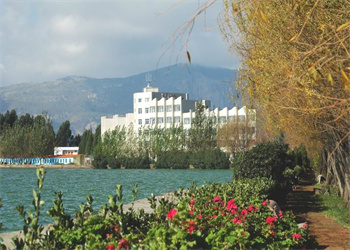 昆明艺术职业学院2025年中专招生简章