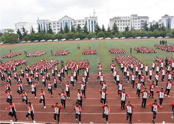 曲靖应用技术学校2025年五年制大专招生简章